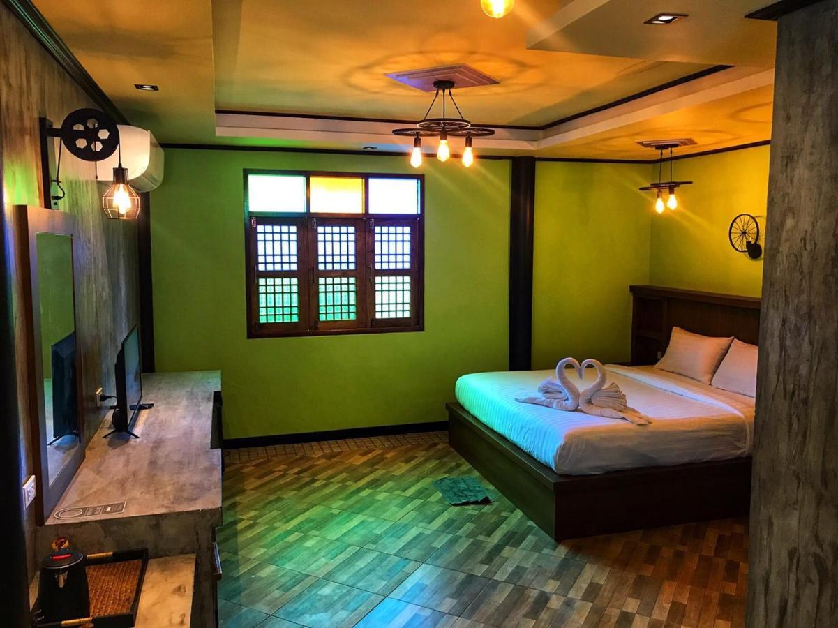 Mangrove House Lanta Old Town Koh Lanta Exterior foto